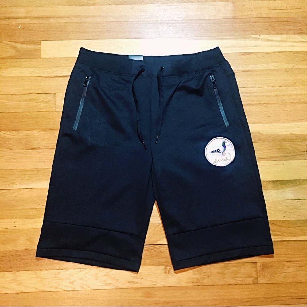 “NYC Bread “ tech shorts